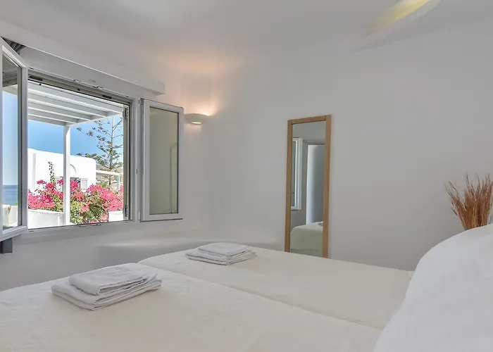 Cavos Aparthotel Agios Sostis (Tinos)