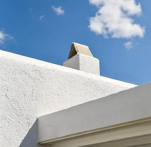 Cavos Aparthotel Agios Sostis (Tinos)