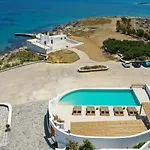 Cavos Aparthotel 4*