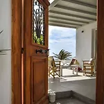 Cavos Aparthotel Agios Sostis (Tinos)