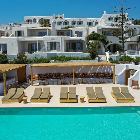 Ξενοδοχείο με διαμερίσματα Cavos 4*