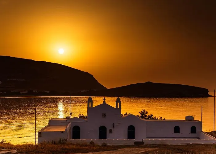 Ξενοδοχείο με διαμερίσματα Cavos