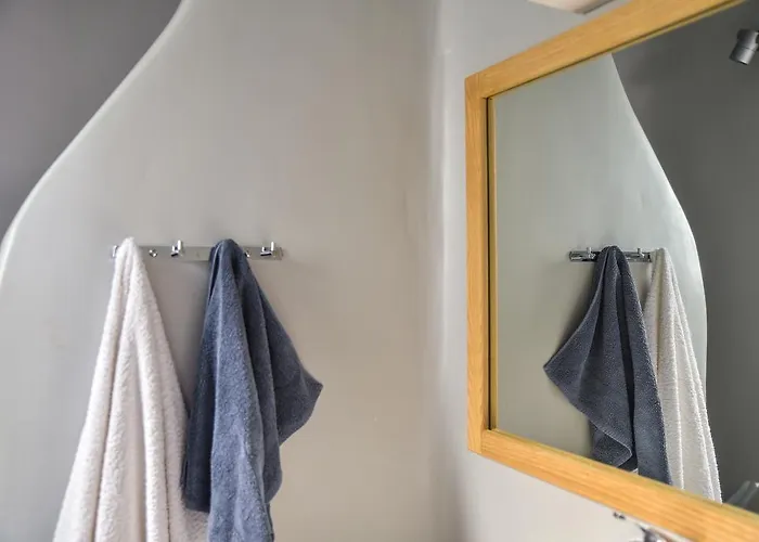 Cavos Ξενοδοχείο με διαμερίσματα 4*