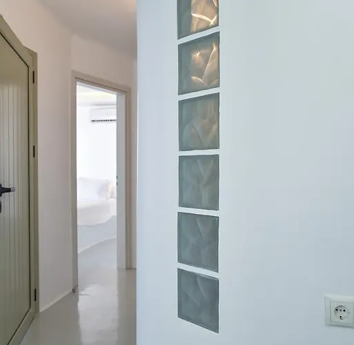 Cavos אגיוס סוסטיס